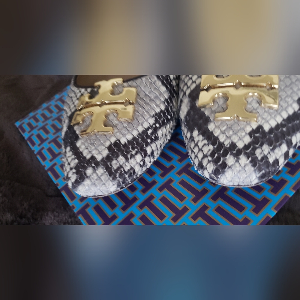 💫TORY BURCH Python Raleigh Logo Ballet Flats - Picture 3 of 6